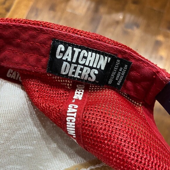 Catchin' Deers Mesh Trucker Red White Blue Adjustable Cap Hat Men's One Size - Picture 5 of 5
